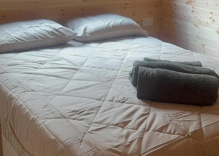 Chalet Casa Leandro Glamping Wooden Tiny House Lachi